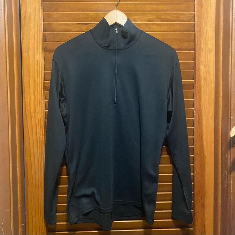 Patagonia Capilene 1/4 zip Size Medium